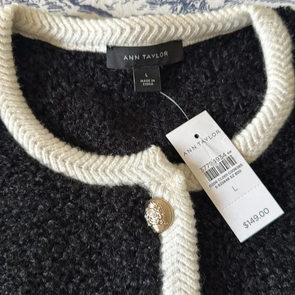ANN TAYLOR Boucle Contrast Trim Sweater Jacket - Picture 3 of 6